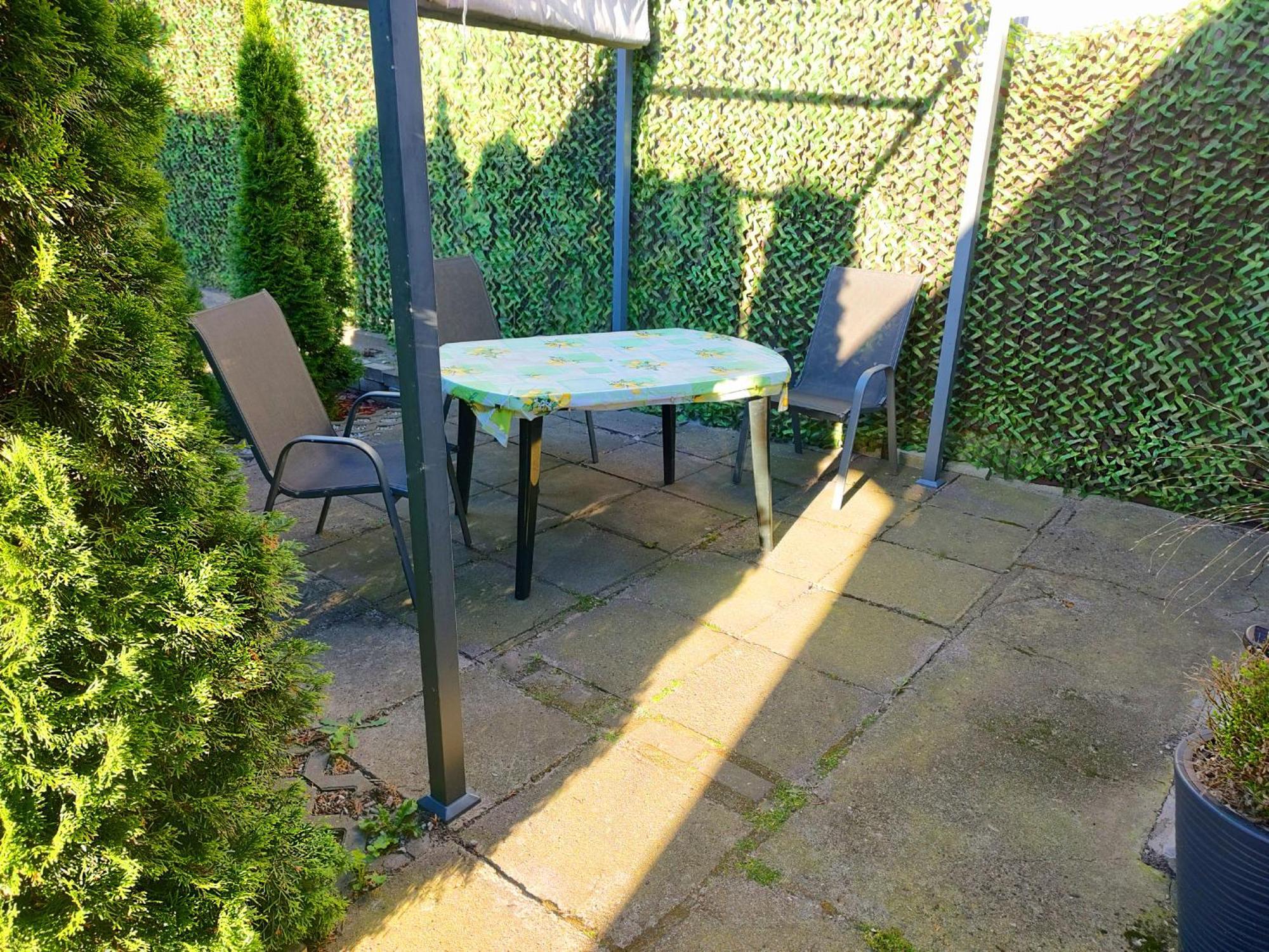Atena Rumia Exteriör bild